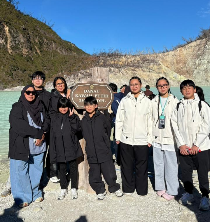 Pelanggan Jom Tour Bandung